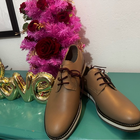 Lacoste Men’s Dress Shoes - Tan Leather, Ortholite Insoles, New with Tags - Picture 2 of 2